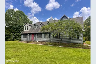 140 Plantation Drive, Swansboro, NC 28584 - Photo 1