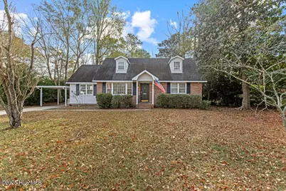 806 Smallwood Drive, Jacksonville, NC 28540 - Photo 1
