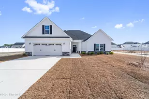 359 Water Wagon Trl, Jacksonville, NC 28546 - Photo 1