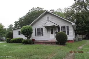 1005 N Water St, Lumberton, NC 28358 - Photo 1