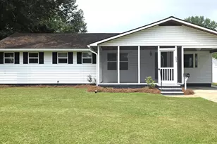 605 Elm St, Jacksonville, NC 28540 - Photo 1