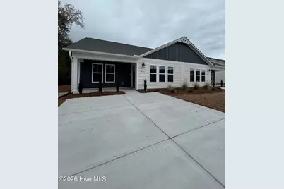 810 Discovery Cove, Newport, NC 28570 - Photo 1