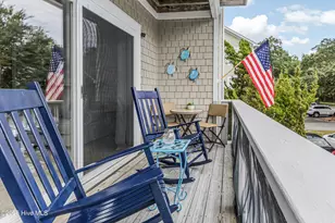 608 W Brown St, Southport, NC 28461 - Photo 1