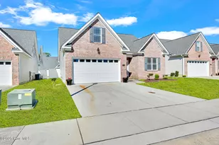 913 Dearborn Ct, Winterville, NC 28590 - Photo 1