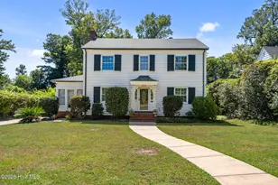 418 Forest Hills Dr, Wilmington, NC 28403 - Photo 1
