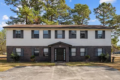 100 Ravenwood Drive #C, Jacksonville, NC 28546 - Photo 1