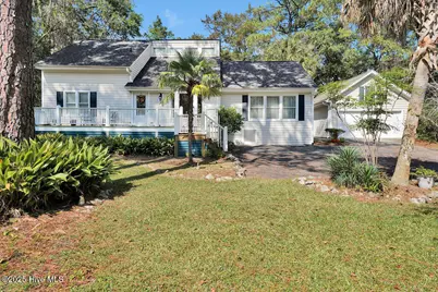 306 Park Avenue Ext, Southport, NC 28461 - Photo 1