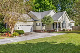 200 Fairmont Ln, Jacksonville, NC 28540 - Photo 1