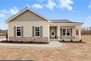 401 Creeks Edge Dr, Pikeville, NC 27863 - Photo 1