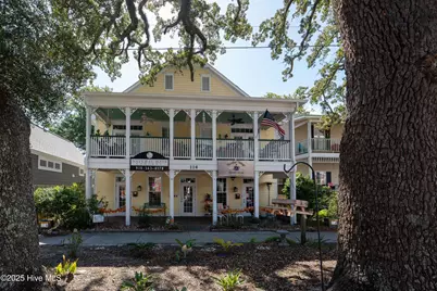114 E Nash Street #3, Southport, NC 28461 - Photo 1