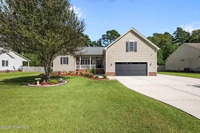 164 Laura Drive, New Bern, NC 28562 - Photo 1