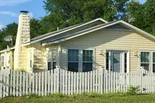 418 Fayetteville Ave, Carolina Beach, NC 28428 - Photo 1