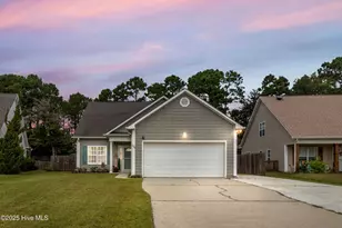 106 Regan Ct, Hampstead, NC 28443 - Photo 1
