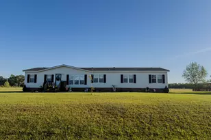 145 Pinto Dr, Lumberton, NC 28360 - Photo 1