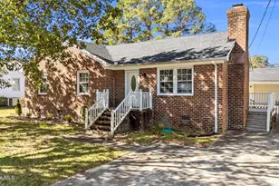 712 Salisbury Dr, Rocky Mount, NC 27801 - Photo 1