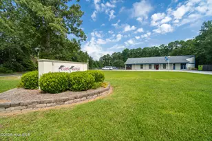 704 Newman Rd, New Bern, NC 28562 - Photo 1