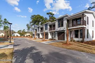 1910 Seacottage Wy, Wilmington, NC 28403 - Photo 1