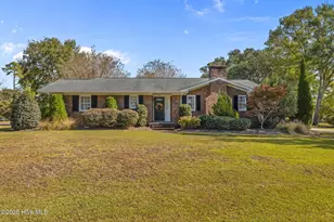 105 Sandpiper Dr, Newport, NC 28570 - Photo 1