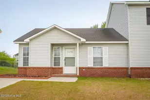 1076 W Pueblo Dr, Jacksonville, NC 28546 - Photo 1