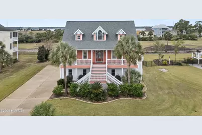 8222 Lakeview Drive, Wilmington, NC 28412 - Photo 1