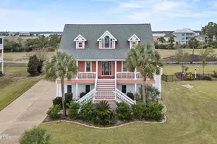 8222 Lakeview Dr, Wilmington, NC 28412 - Photo 1