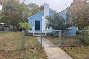 605 Dexter St, Rocky Mount, NC 27803 - Photo 1