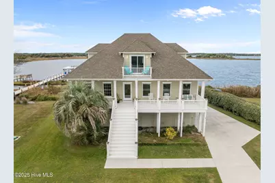 3 Osprey Circle, North Topsail Beach, NC 28460 - Photo 1