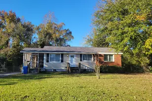 713 Vernon Dr, Jacksonville, NC 28540 - Photo 1