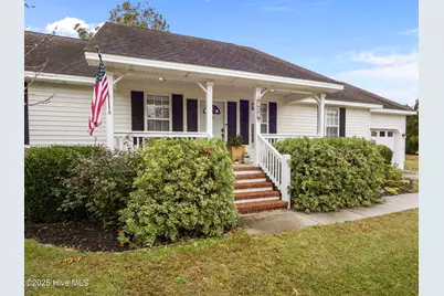 101 Bur Oaks Boulevard, Newport, NC 28570 - Photo 1