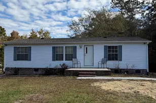 206 Dunn Rd, Sneads Ferry, NC 28460 - Photo 1