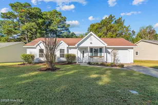 126 Broadleaf Dr, Jacksonville, NC 28546 - Photo 1