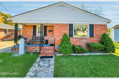 303 Roanoke Avenue, Elizabeth City, NC 27909 - Photo 1