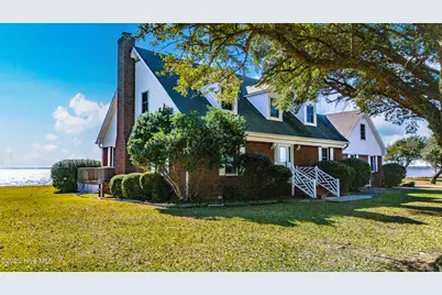 192 Highway 70, Beaufort, NC 28516 - Photo 1