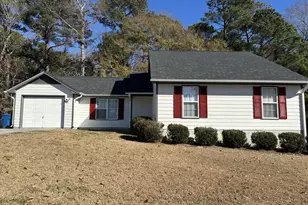 121 Suffolk Cir, Jacksonville, NC 28546 - Photo 1