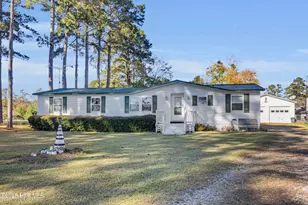 51 Robin Ln, Oriental, NC 28571 - Photo 1