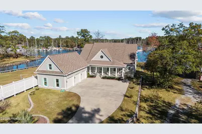 1202 Neuse Drive, Oriental, NC 28571 - Photo 1