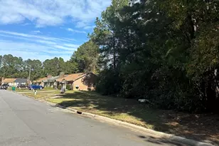 116 Windsor Ct, Jacksonville, NC 28546 - Photo 1