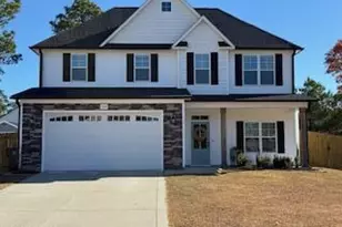 1720 Veranda Ct, Aberdeen, NC 28315 - Photo 1