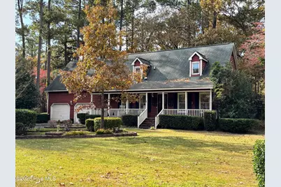 2200 Oakview Drive, New Bern, NC 28562 - Photo 1