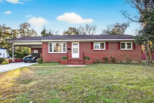 803 Pinetree Dr, New Bern, NC 28562 - Photo 1