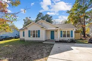 231 Cherry Rd, Southport, NC 28461 - Photo 1