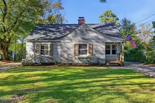3250 Camden Cir, Wilmington, NC 28403 - Photo 1