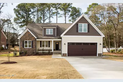 504 Pointe Drive, La Grange, NC 28551 - Photo 1