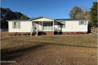 305 Central Avenue, Black Creek, NC 27813 - Photo 1