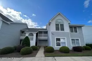 127 W Victoria Ct, Greenville, NC 27834 - Photo 1