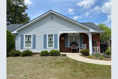 1203 Wilshire Circle, Aberdeen, NC 28315 - Photo 1