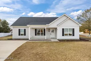 64 Buccaneer Cir, Washington, NC 27889 - Photo 1