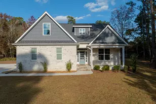 102 Pirates Cove, Sneads Ferry, NC 28460 - Photo 1