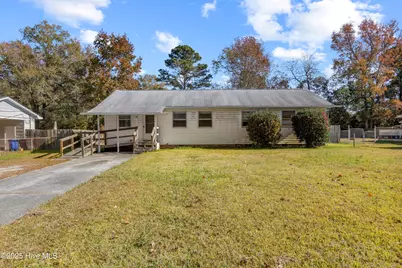 114 Cardinal Road, Jacksonville, NC 28546 - Photo 1