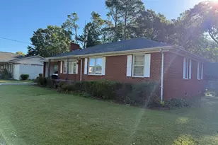 1103 Cedar Ln, Greenville, NC 27858 - Photo 1